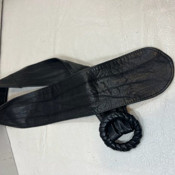 Vintage Handmade Black Leather Wide Belt 35" - Picture 5 of 11